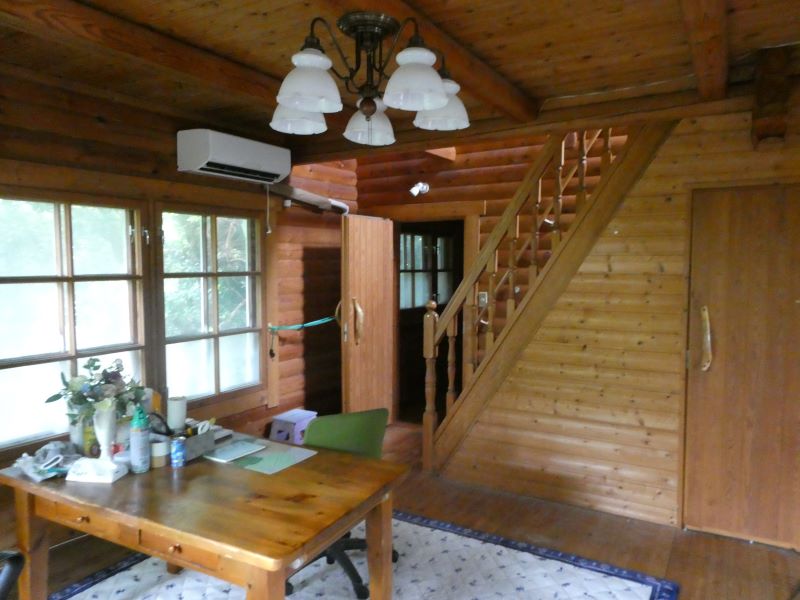 ���r���O